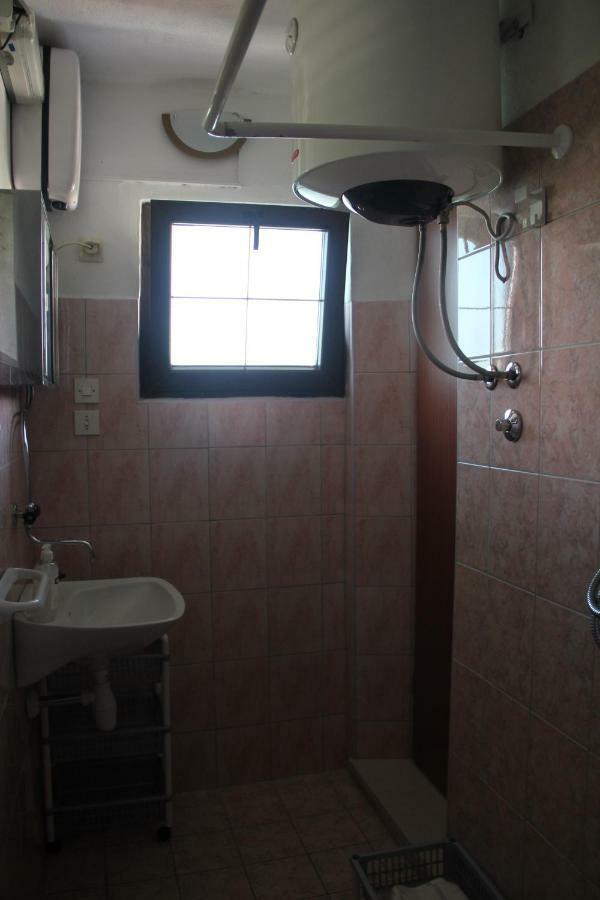 Ferienwohnung App Dujmovic Supetar Exterior foto